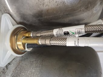 dvojitý dřez s baterií - 7