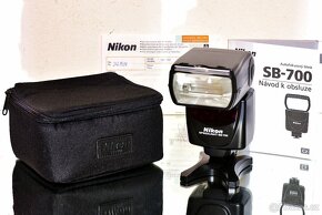 Nikon blesk SB-700 + 4x Eneloop 2450mAh Nepoužitý - 7