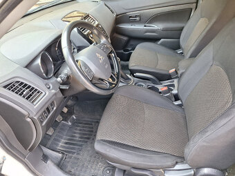 MITSUBISHI ASX 1,6 benzín 86kW Euro6 odp. DPH, 10/2017 - 7