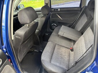 VOLKSWAGEN PASSAT VARIANT 2.5TDI V6--NOV STK - 7