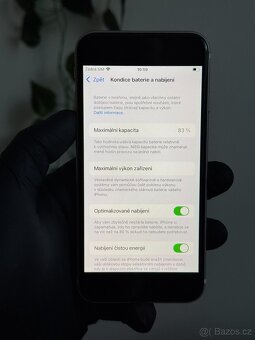 iPhone SE (2020) 64GB bílý - 7