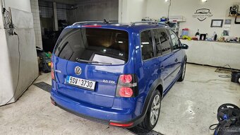 Volkswagen Touran Cross 2.0 TDI 103kw - 7