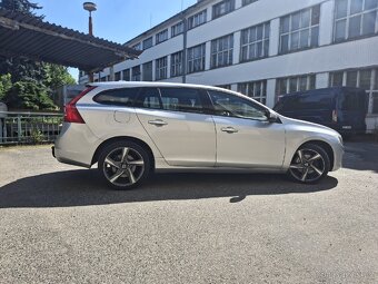 Volvo V60 D4 120kW - 7