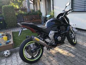 Kawasaki Z1000 - 7