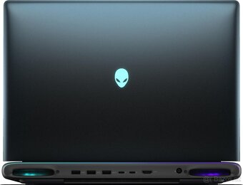 RTX 5080 16GB_ALIENWARE 16 AREA-51_240HZ_U9-275HX_32GB_240HZ - 7
