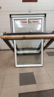 STŘEŠNÍ OKNO ROTO R4 74/118 - 7