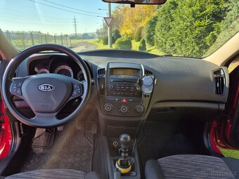 Kia ceed - 7