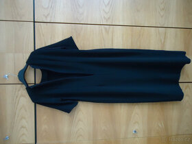 Pouzdrové dámské šaty - 7