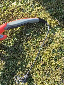 Sekačka strunová - 7