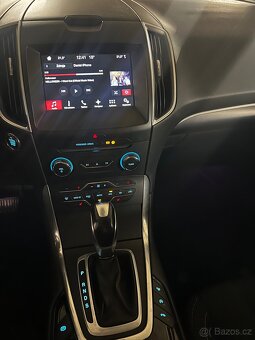 Ford S-Max Titanium / tažné, nová STK - 7
