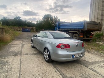 Vw EOS 2.0 FSi - 7