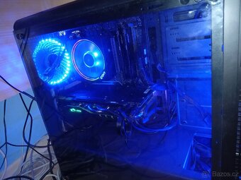 PC nebo díly - 7