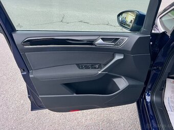 ► VW TOURAN 2.0TDI 110KW DSG F1 LED-NAVI-PANO-KAMERA-TAŽNÉ - 7