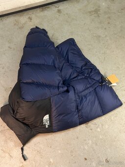 The North Face Nuptse – zimní péřová bunda (vel. XL) - 7