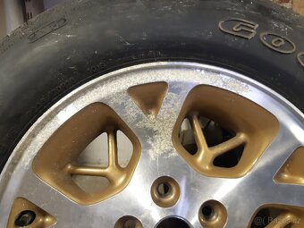 Jeep grand cherokee ZJ rezervní kolo - 7