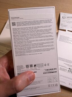 iPhone 16 PRO MAX 256 GB v záruce + 3 originální kryty - 7