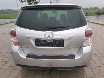 Toyota Verso 2.2 D, Automat. 110 KW, 7 mist - 7