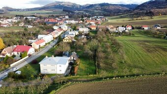 Prodej stavebního pozemku Chomýž - 7