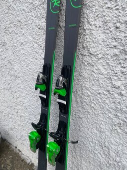 Lyže Rossignol 162cm + lyžáky + hůlky - 7