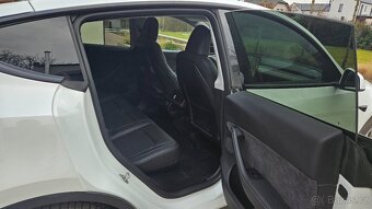 Tesla Model Y Long Range AWD | 2023 | CZ - 7