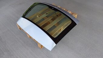 Škoda Rapid – Dveře kufru Stříbrná LA7W - 7
