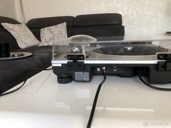 Gramofon Technics SL - 1500 C - 7