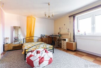 Rodinný dům se zahradou / Ivančice - 25 km od Brna - 7