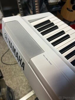 Stage piano s kladívkovou mechanikou Casio a Yamaha - 7