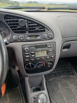 Ford Fiesta - 7