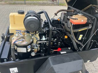 Mobilní Šroubový kompresor DOOSAN 7/31E, Atlas Copco Atmos - 7