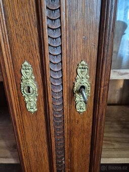 Prosklená starožitná skříň / knihovna / skleník / vitrína - 7