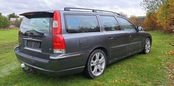 Volvo V70 2.4D5 - 7