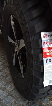 pneumatiky 265/70 R17 4x4 M/T cca 800km najeto, jako NOVÁ - 7