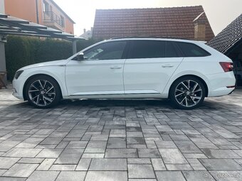 Prodám Škodu Superb III combi Sportline - 7