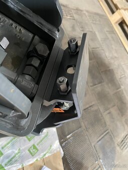 Powertilt Kinshofer TC05 S40 - 7