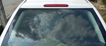 Škoda Fabia 1 kapota maska , světla, víko kufru, zadní lampy - 7