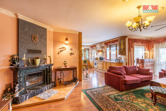 Prodej rodinného domu, 378 m², Louny, ul. Dalimilova - 7