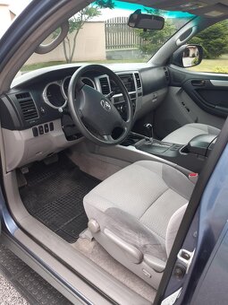 Toyota 4Runner SR5 V6 - 7