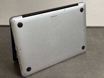 Macbook Pro 13" 2015 256GB / i5 / 16GB - DPH - 7