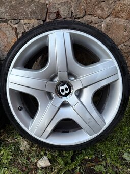 Bentley R19 s novými pneu 225/35 R19 - 7