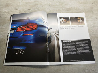 Prospekt BMW M5 F10 (2012), 46 str., motor 4,4 V8 412 kW 680 - 7