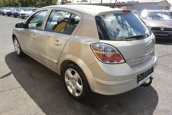 PRODÁM Opel Astra 1.6i16v AUTOMAT EASYTRONIC - 7