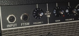 Kombo Fender champion 40 s pedalem - 7