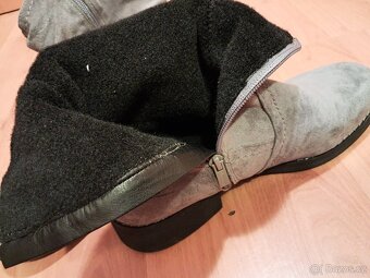 Prodám nové dámské kozačky vel. 41-42 - 7