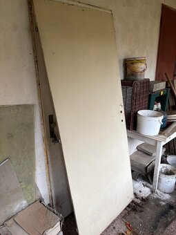 Prodám starší použité dveře ze stavby 80 cm - 7