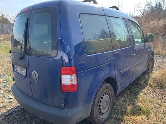 VW Caddy - 7