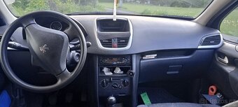 Peugeot 207 1.4i - 7