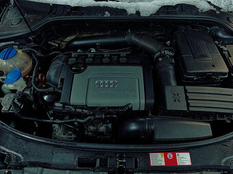 Vůz na náhradní díly Audi A3 8P sportback 2007 BYT JWX LX7Z - 7