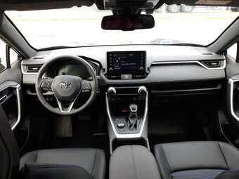 Toyota Rav4 2,5 Hybrid 4x4 Selection r.v. 2022 12 100 km - 7