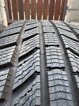 Pneumatiky zimní Continental 225 50 r18 95% vzorku - 7